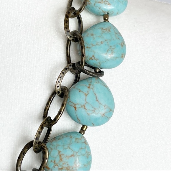 Premier Designs RESORT Brass Faux Turquoise Bead Necklace - Picture 3 of 9